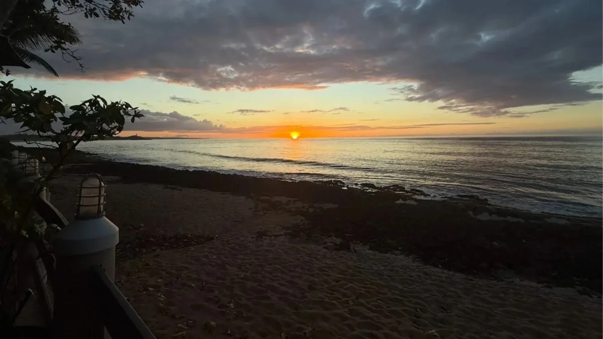 Sunset over the coast photographed from Salitre Mesón Costero.